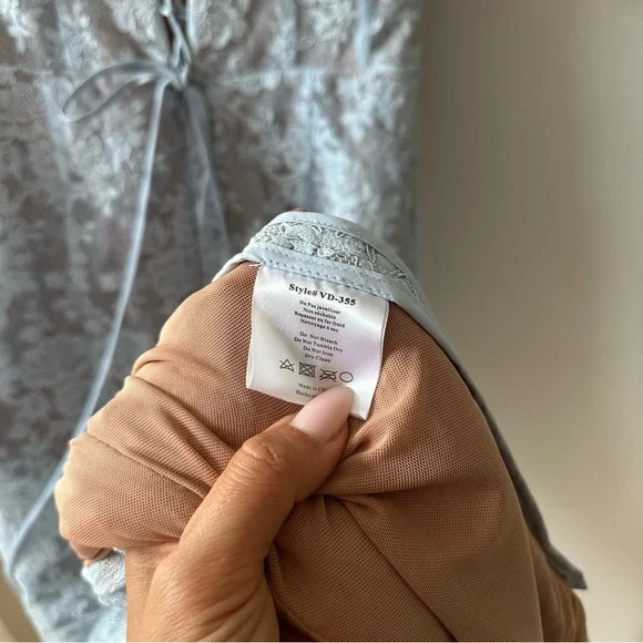 V. Chapman The Ruby Dress in Ice Blue - Picture 6 of 8